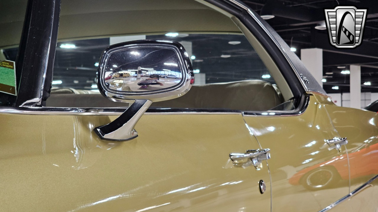 1972 Oldsmobile 98 Regency 5