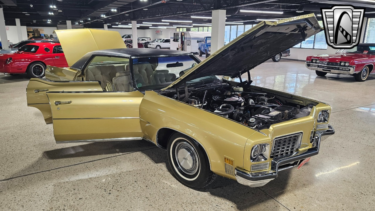 1972 Oldsmobile 98 Regency 73