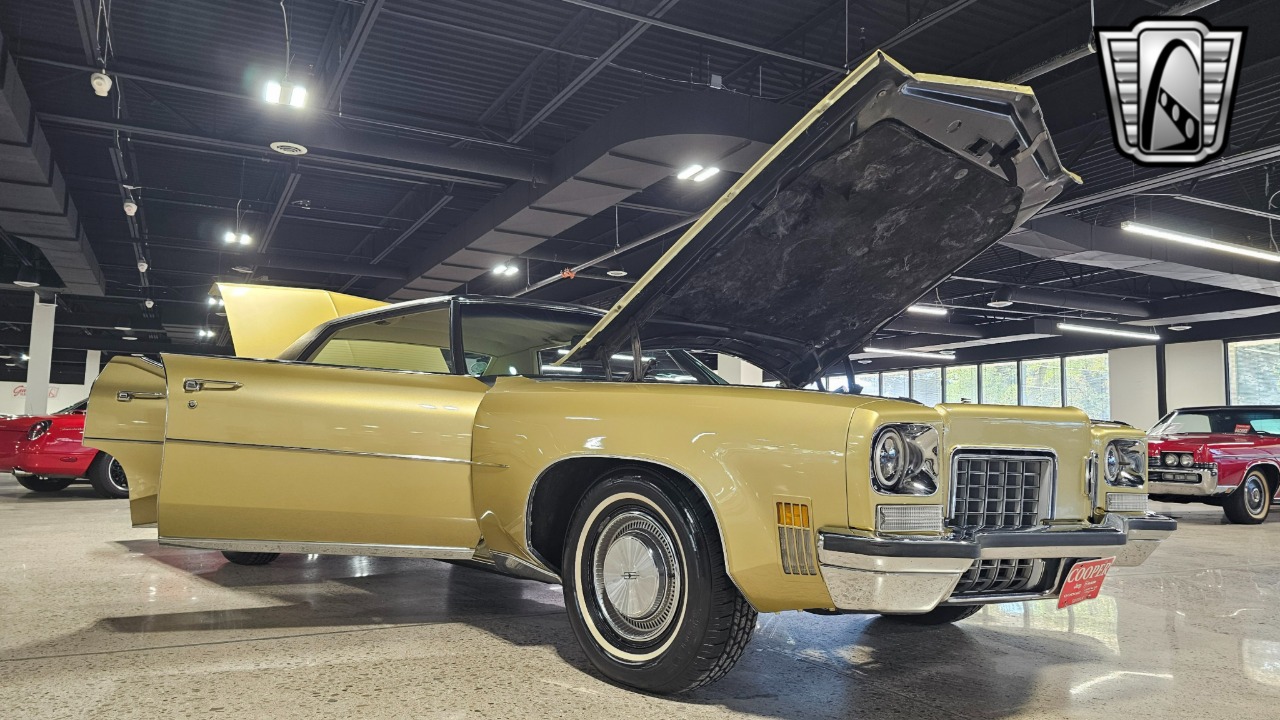 1972 Oldsmobile 98 Regency 74