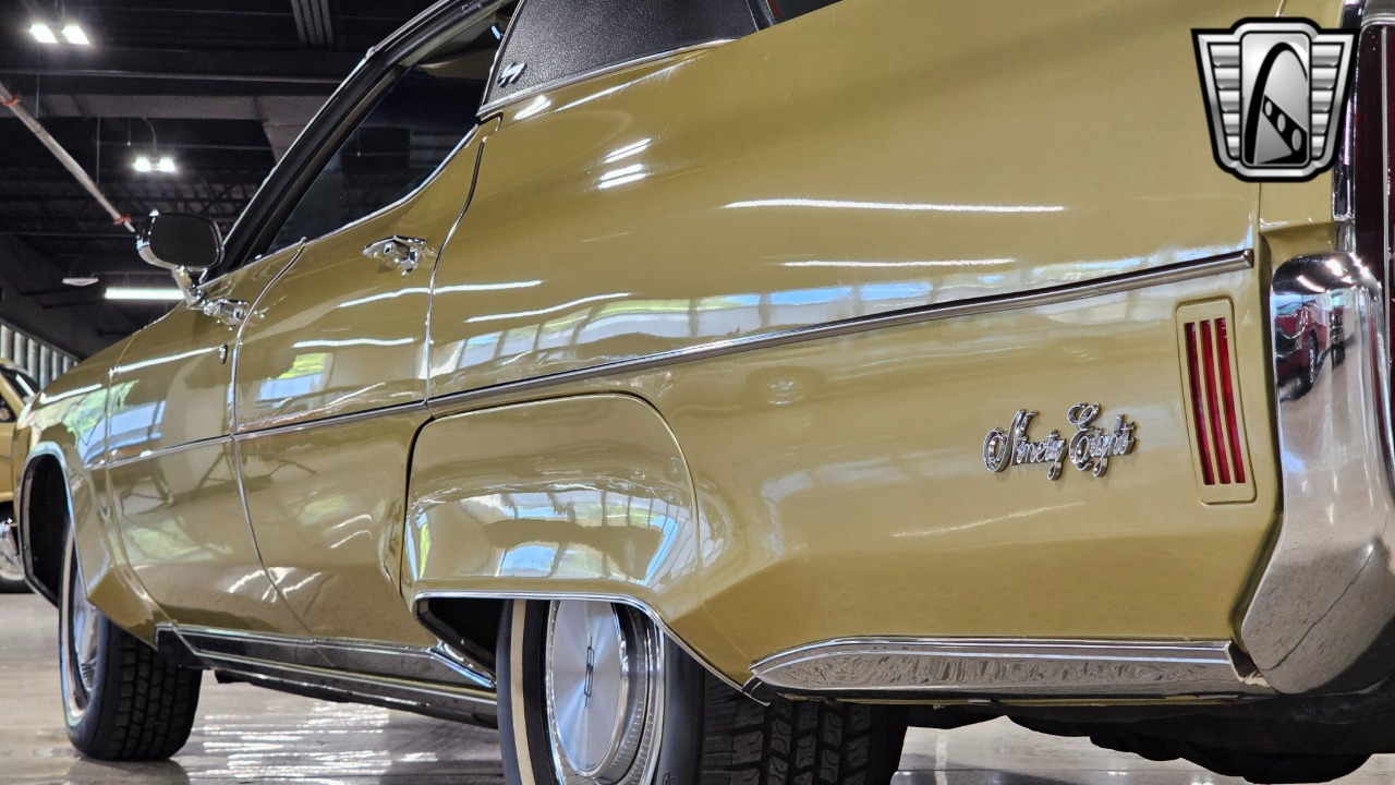 1972 Oldsmobile 98 Regency 7