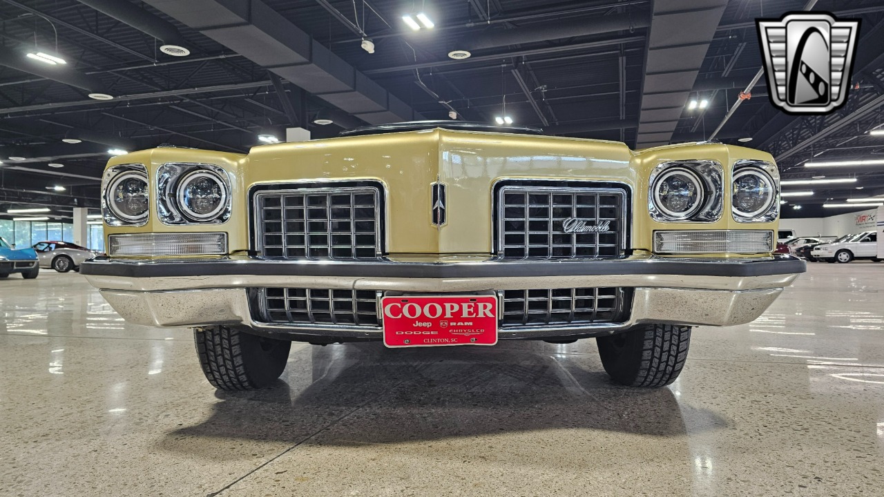 1972 Oldsmobile 98 Regency 55