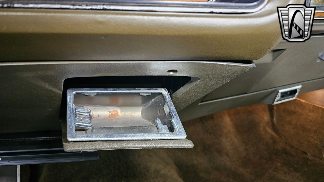 1972 Oldsmobile 98 Regency 98