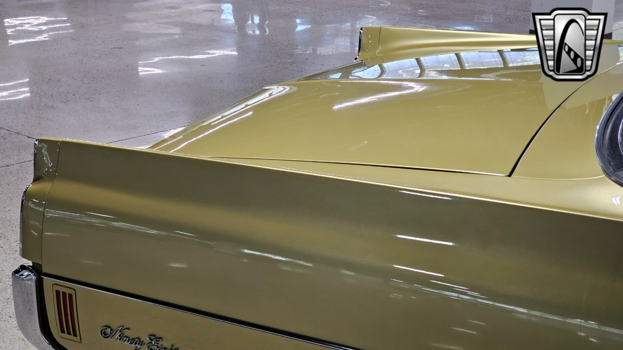 1972 Oldsmobile 98 Regency 11