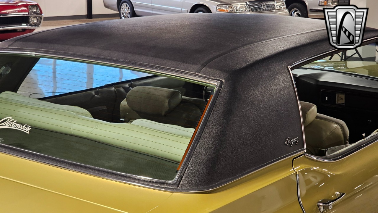 1972 Oldsmobile 98 Regency 12