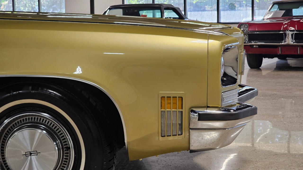 1972 Oldsmobile 98 Regency 43