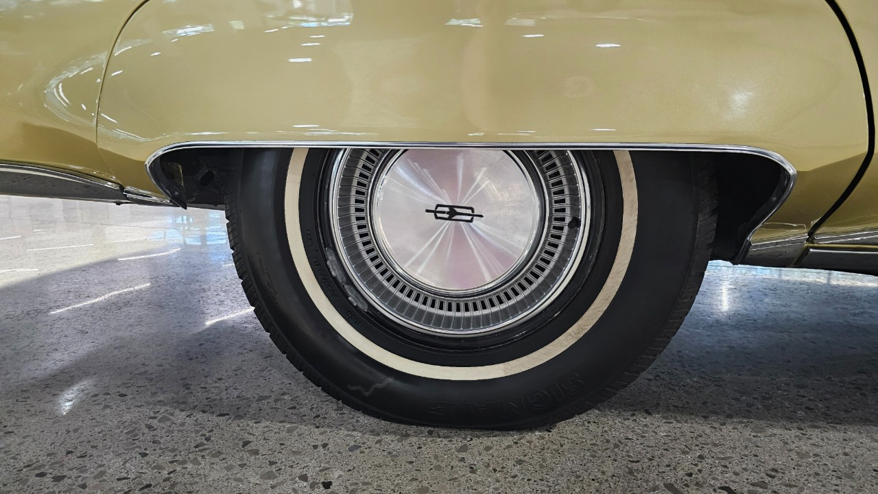 1972 Oldsmobile 98 Regency 63