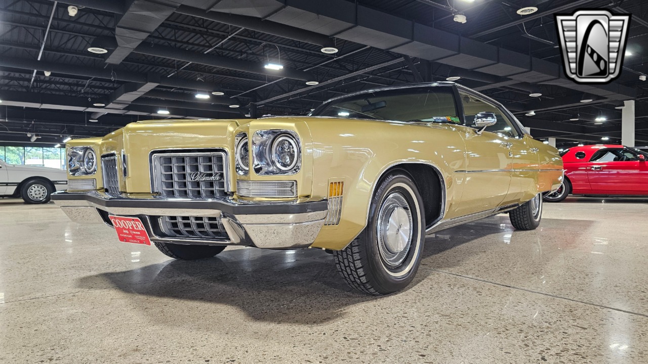 1972 Oldsmobile 98 Regency 45
