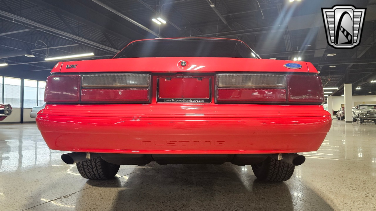 1988 Ford Mustang 46