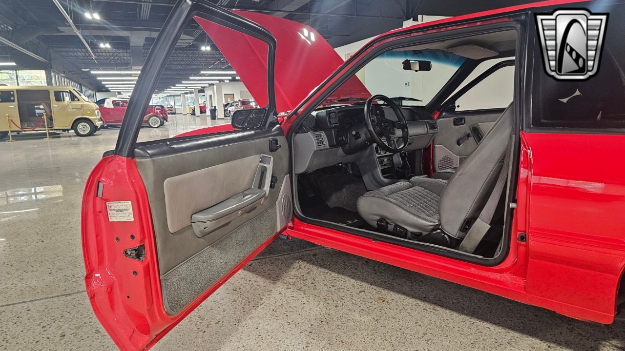 1988 Ford Mustang 86