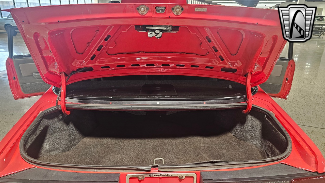 1988 Ford Mustang 31