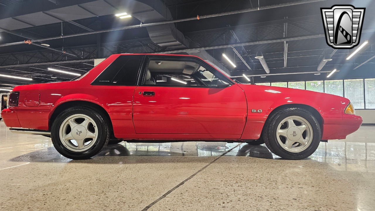 1988 Ford Mustang 49