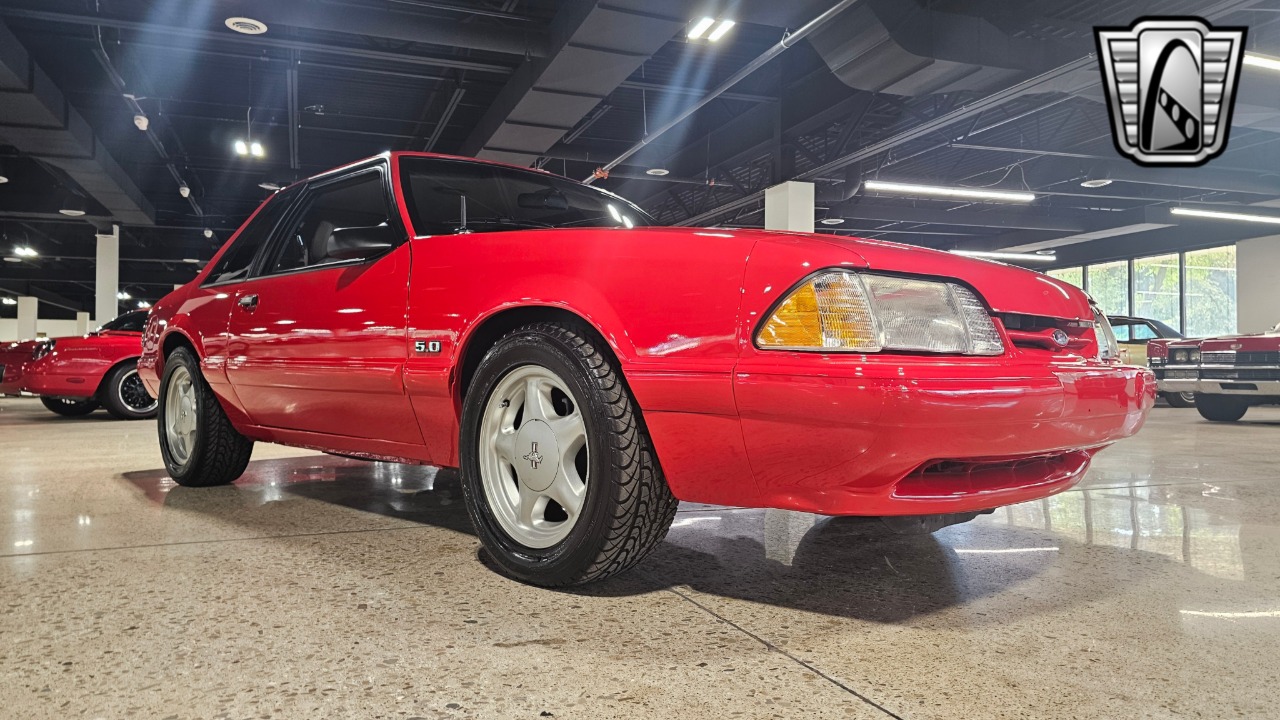 1988 Ford Mustang 50