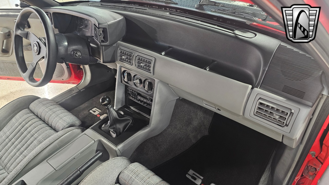 1988 Ford Mustang 98