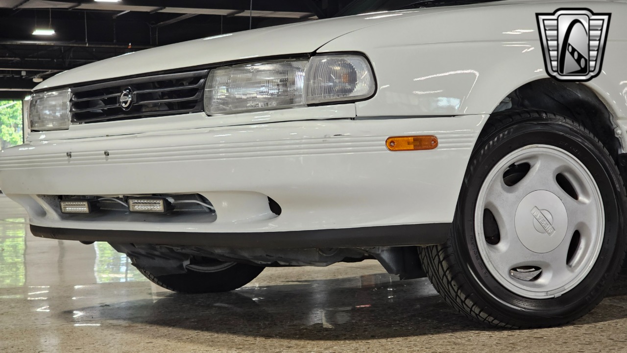 1991 Nissan Sentra 2