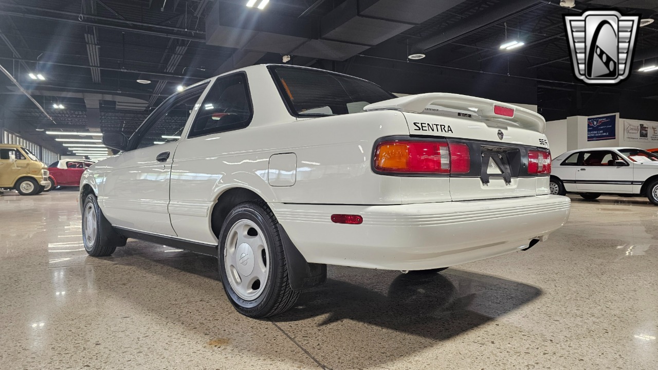 1991 Nissan Sentra 14