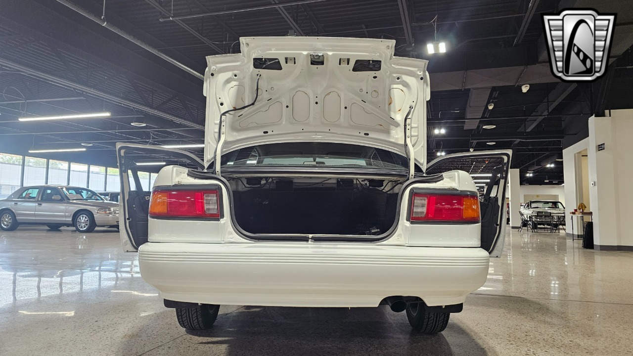 1991 Nissan Sentra 70