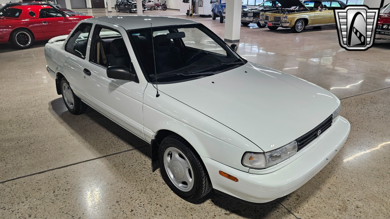 1991 Nissan Sentra 16