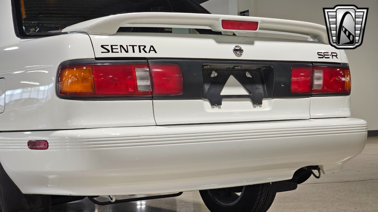 1991 Nissan Sentra 36