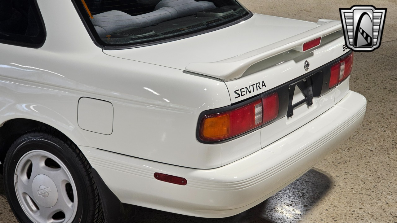 1991 Nissan Sentra 7