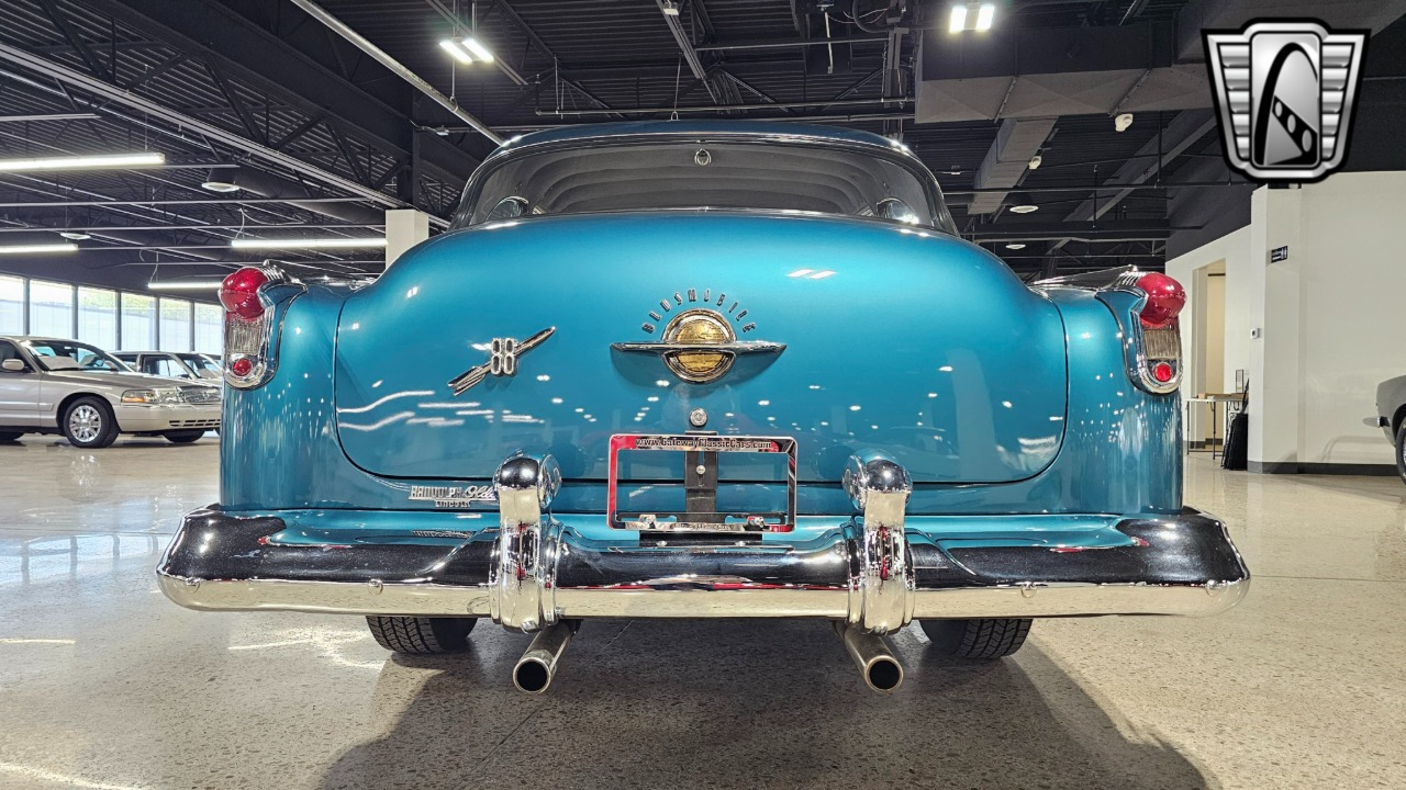 1952 Oldsmobile Rocket 88 37