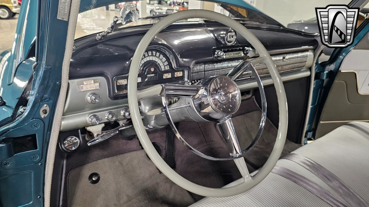 1952 Oldsmobile Rocket 88 93