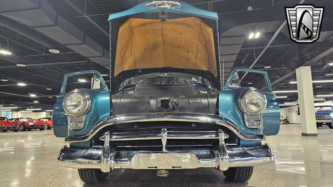 1952 Oldsmobile Rocket 88 74