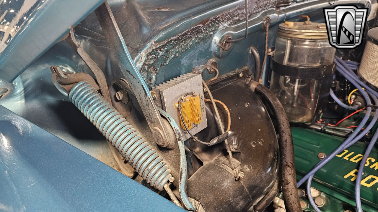 1952 Oldsmobile Rocket 88 76