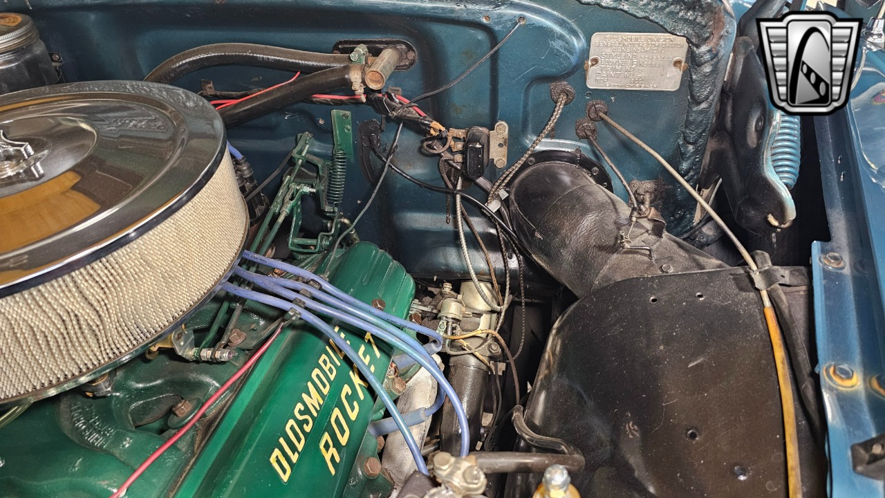 1952 Oldsmobile Rocket 88 80