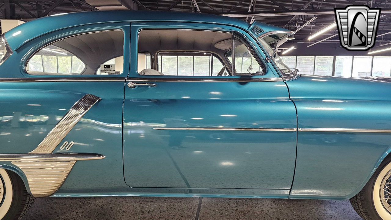 1952 Oldsmobile Rocket 88 47