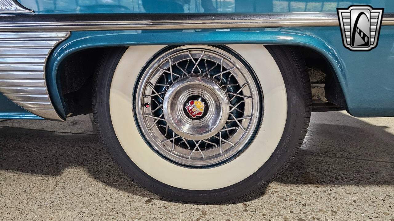 1952 Oldsmobile Rocket 88 8