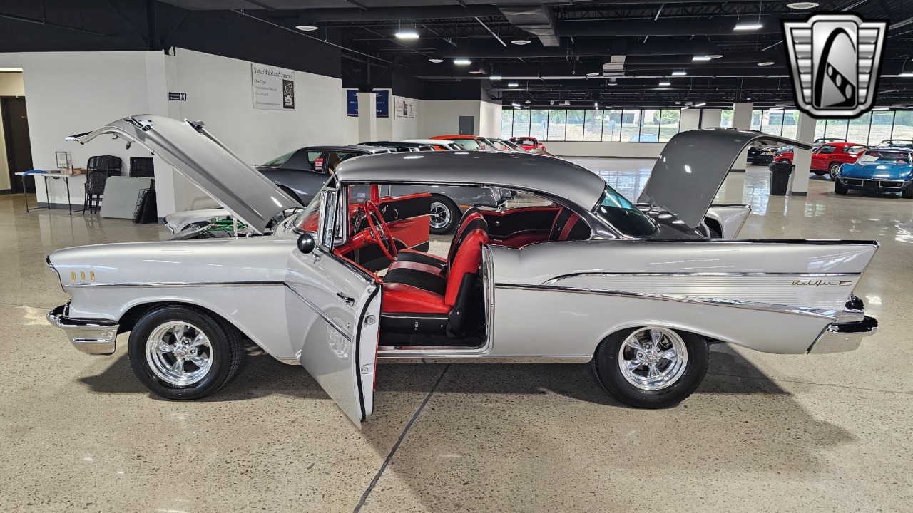 1957 Chevrolet Bel Air 19