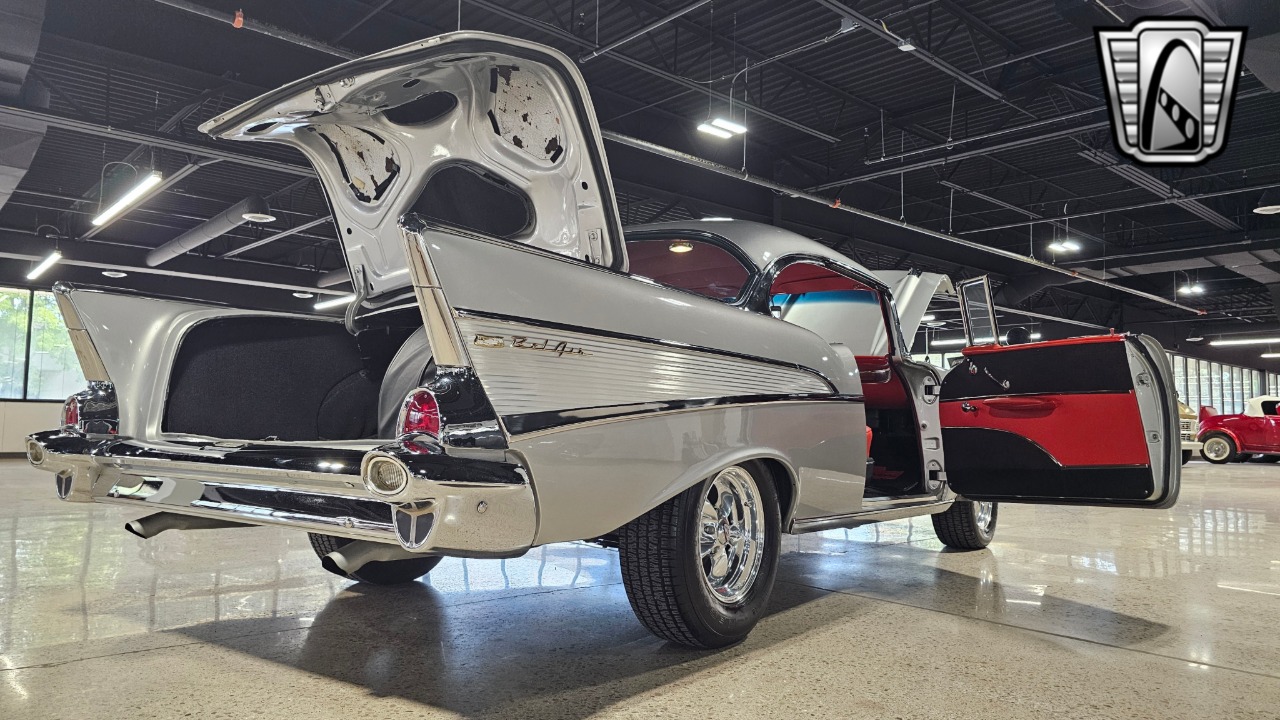 1957 Chevrolet Bel Air 73