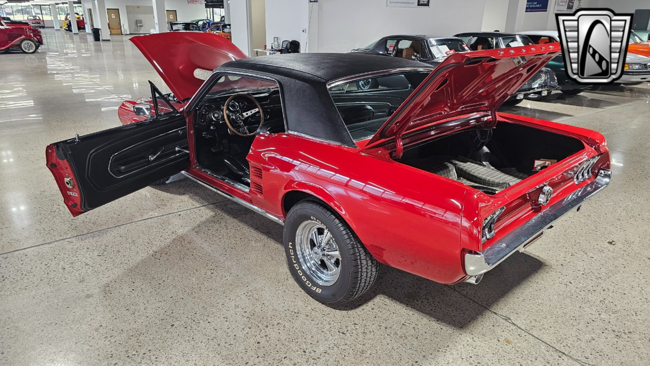 1967 Ford Mustang 71