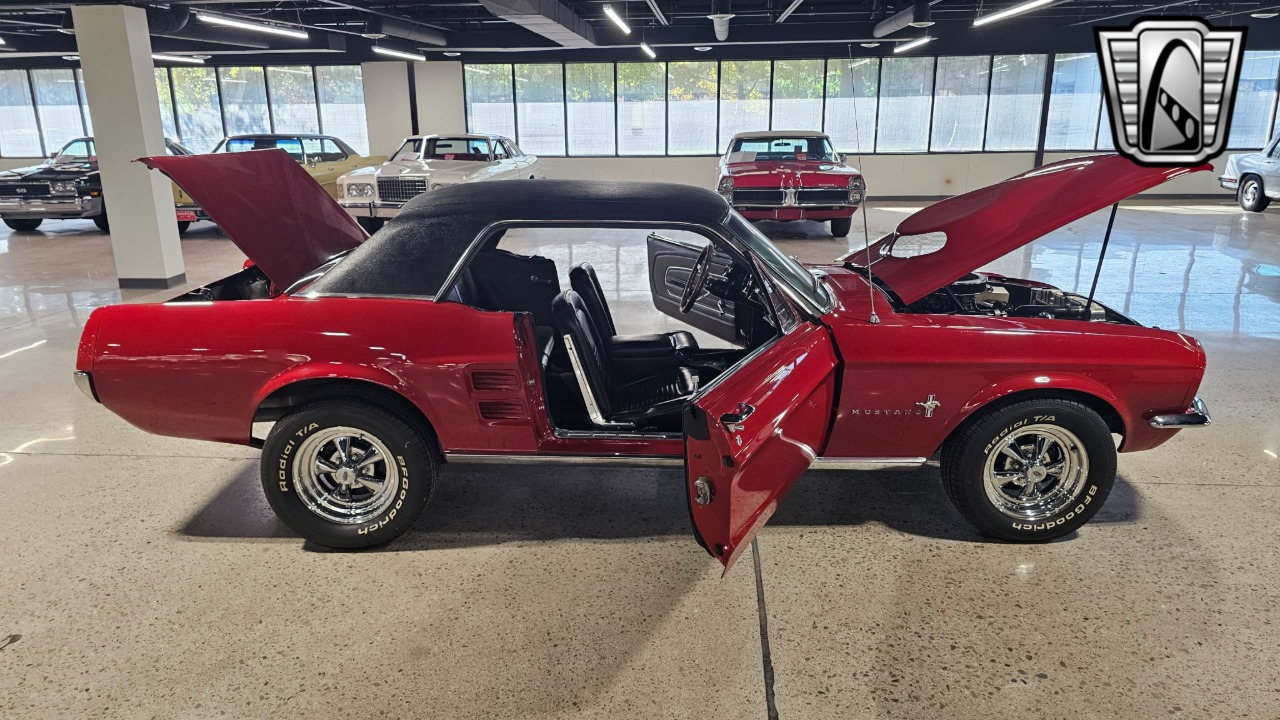 1967 Ford Mustang 16