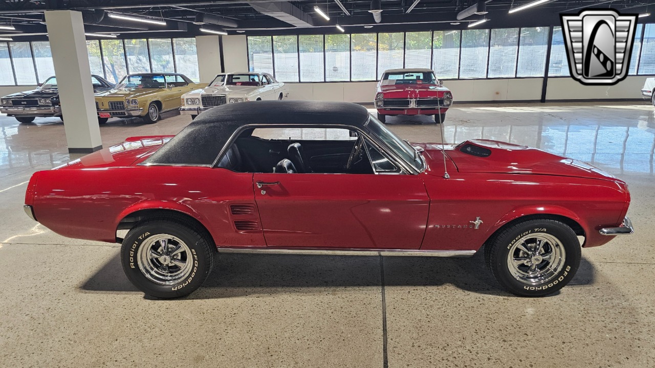 1967 Ford Mustang 39