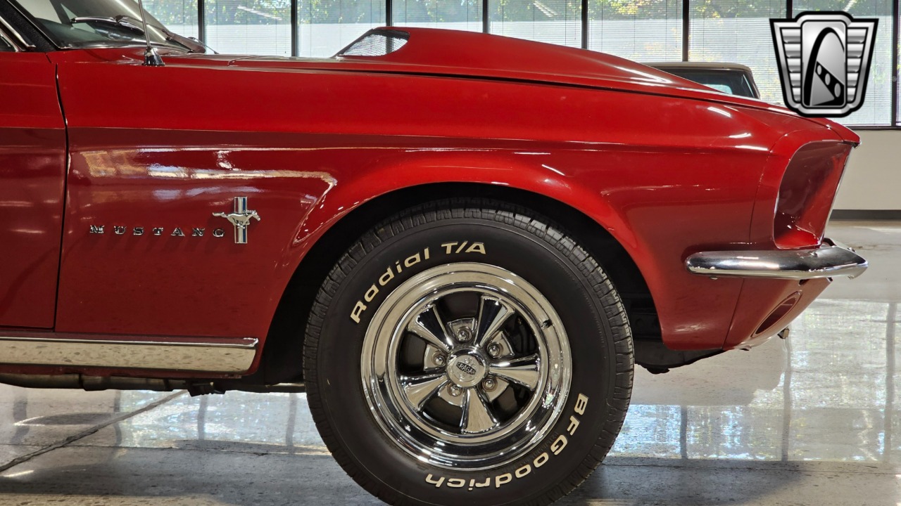 1967 Ford Mustang 13