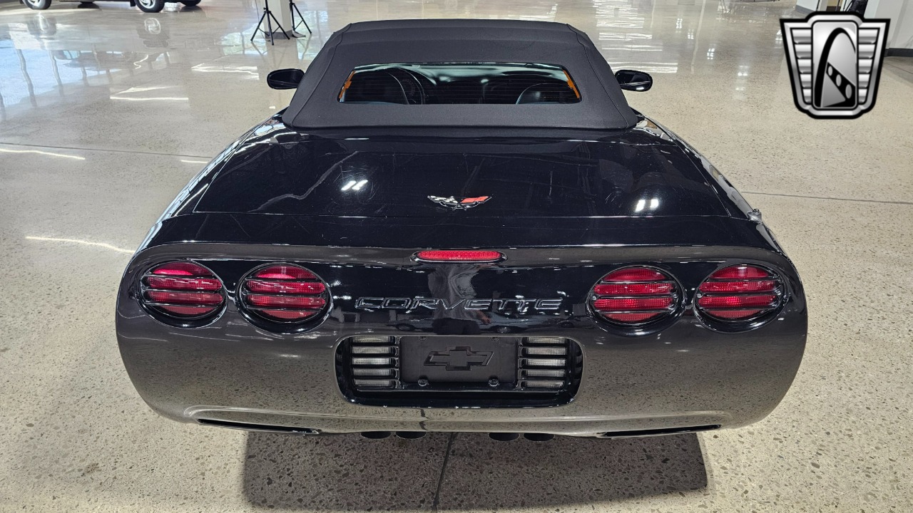 2000 Chevrolet Corvette 36