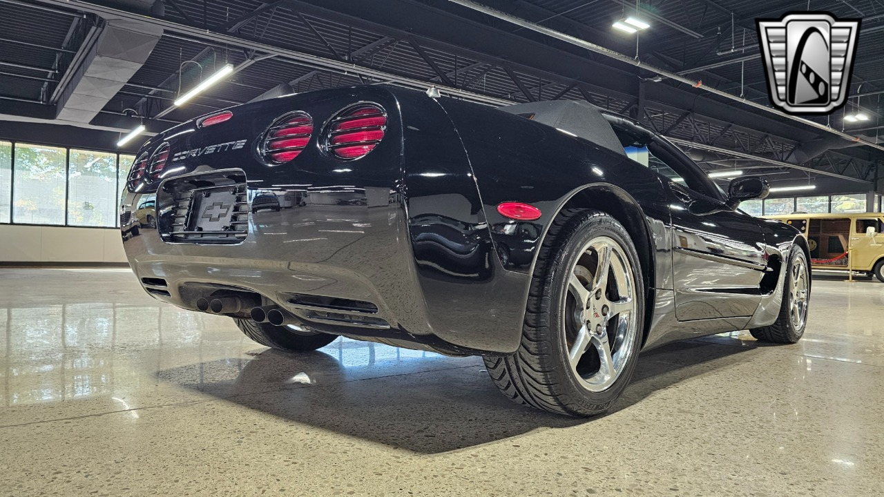 2000 Chevrolet Corvette 38