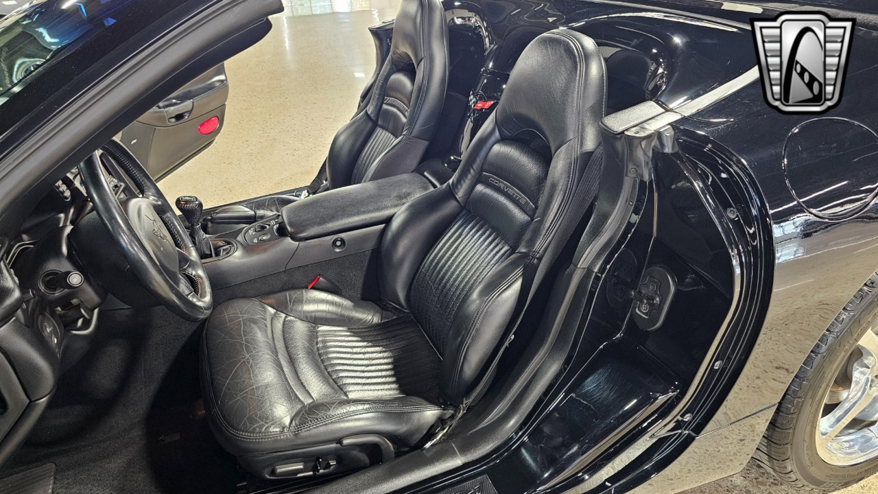 2000 Chevrolet Corvette 26