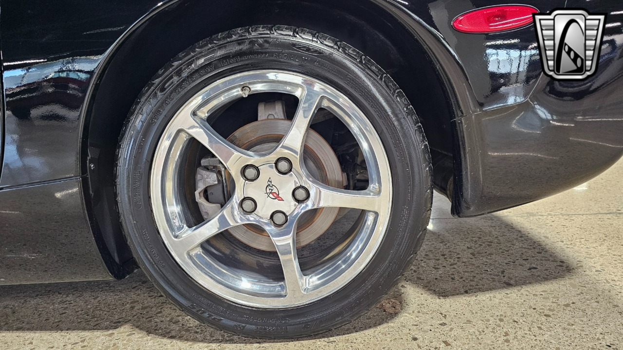 2000 Chevrolet Corvette 8