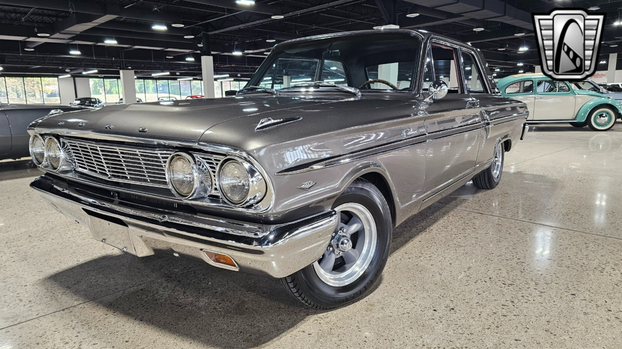 1964 Ford Fairlane 2