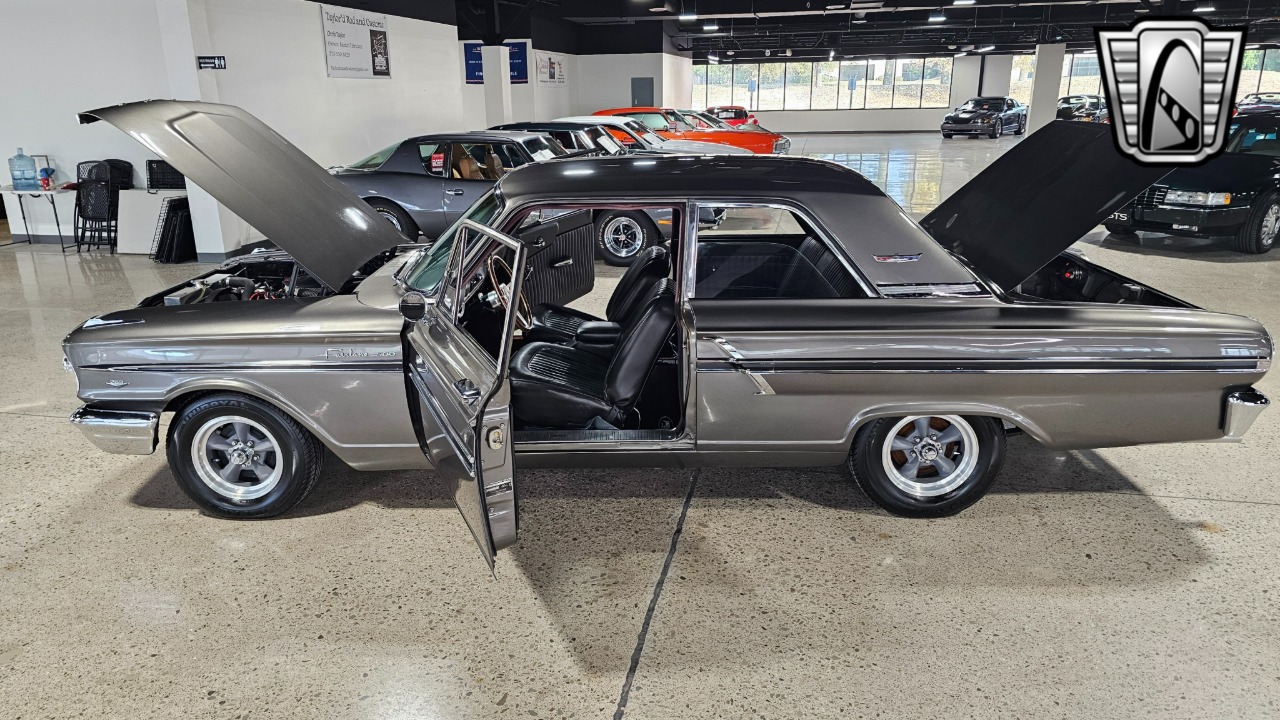 1964 Ford Fairlane 8