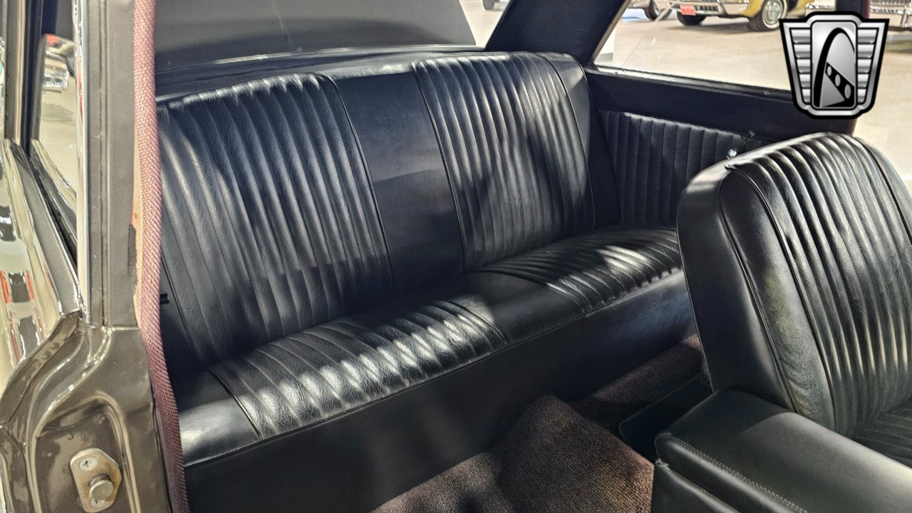 1964 Ford Fairlane 18