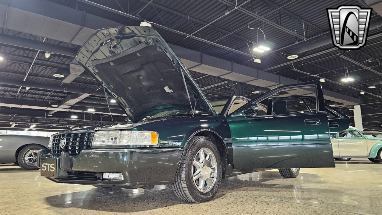 1997 Cadillac STS 52