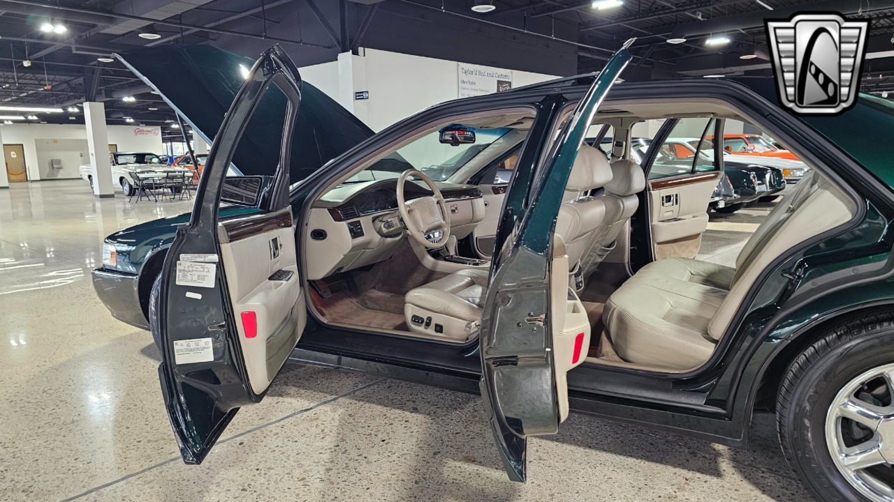 1997 Cadillac STS 71