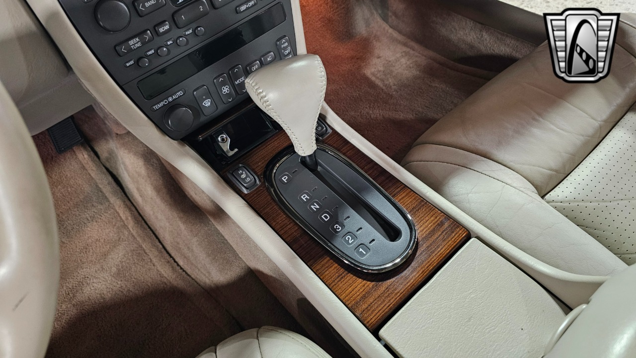 1997 Cadillac STS 22