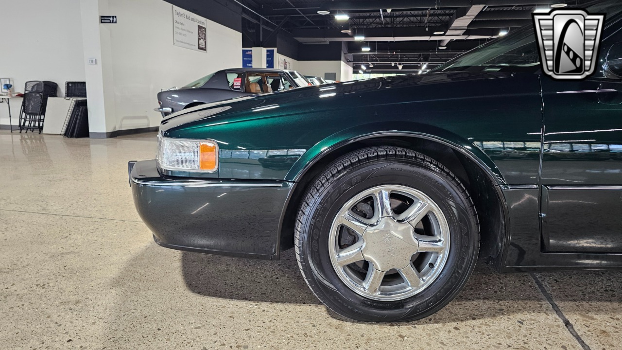 1997 Cadillac STS 43