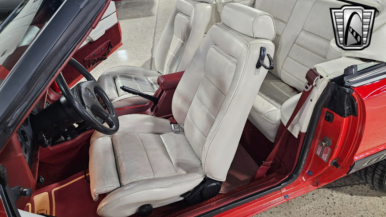 1985 Ford Mustang 26