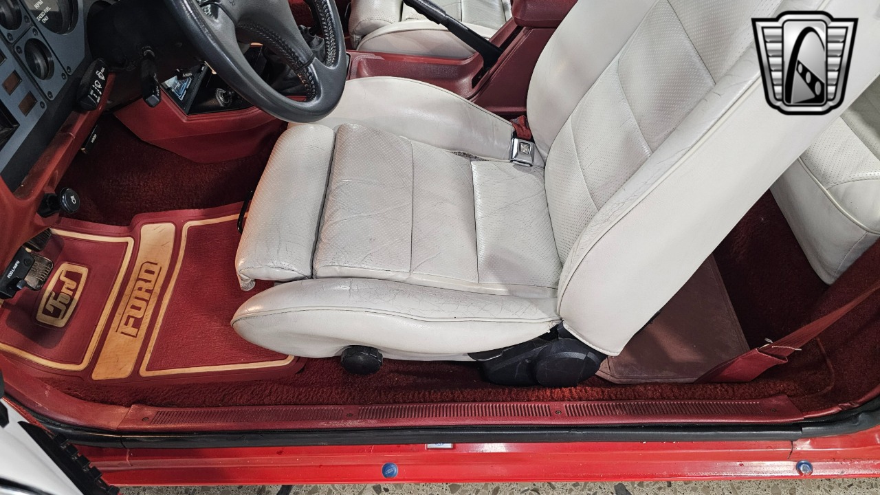 1985 Ford Mustang 86