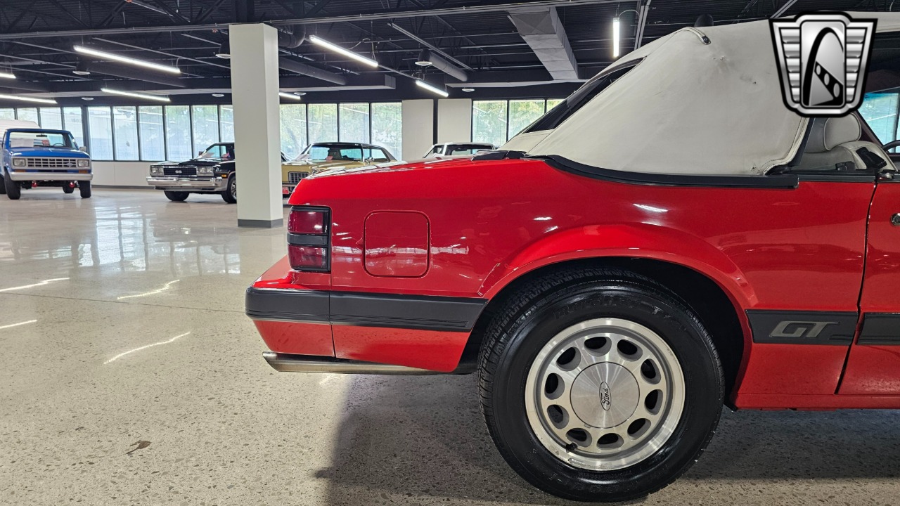 1985 Ford Mustang 48